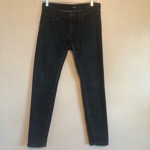 BDG Jeans - Skinny Straight Mid Rise Size 28